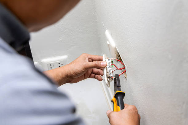 Best Affordable Emergency Electrician  in Marceline, MO